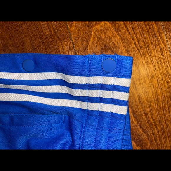Adidas team workout shorts - Picture 6 of 7